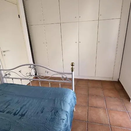 Mina House * Siviri