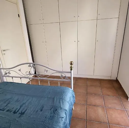 Mina House * Siviri