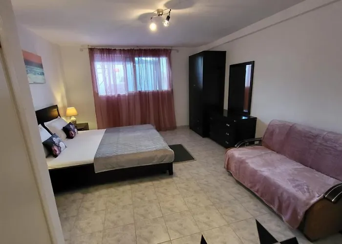 Mina House Ferienhaus *