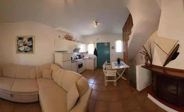 Mina House Ferienhaus Siviri